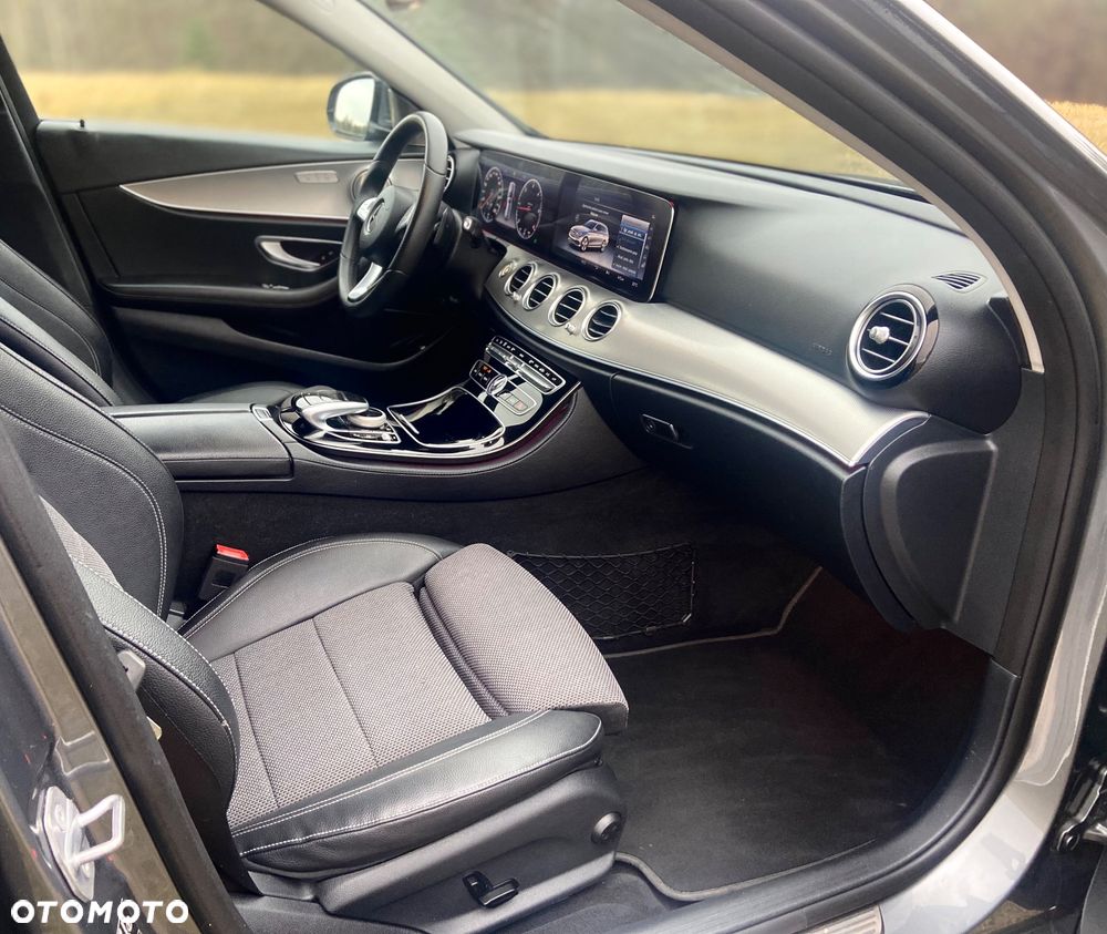 Mercedes-Benz Klasa E 220 d 9G-TRONIC AMG Line - 6