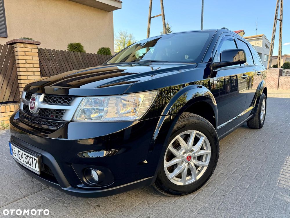 Fiat Freemont 2.4 16V VVT Automatik Lounge - 1