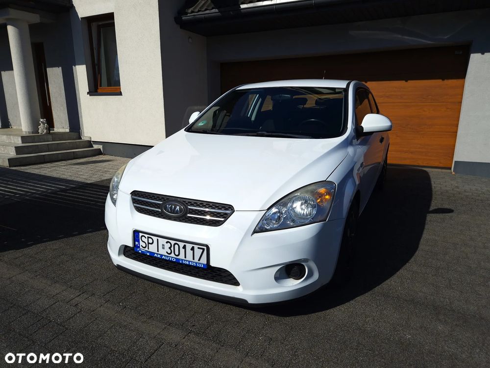 Kia ProCeed 1.6 CVVT LX - 10