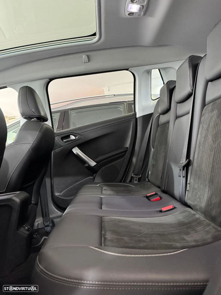 Peugeot 2008 PureTech 110 GPF Stop&Start EAT6 Crossway - 13