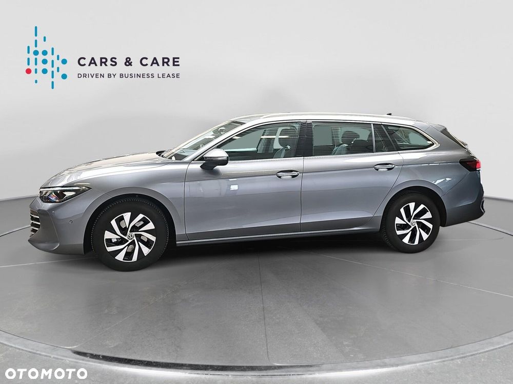 Volkswagen Passat - 29