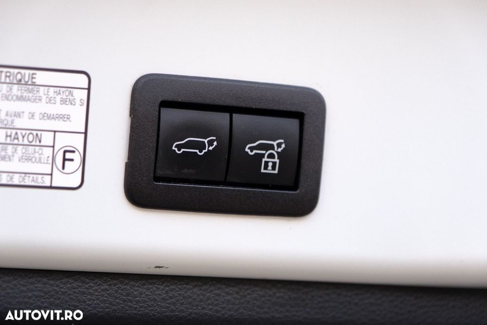 Toyota Corolla - 18