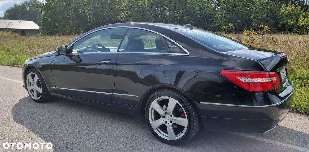 Mercedes-Benz Klasa E 500 - 5