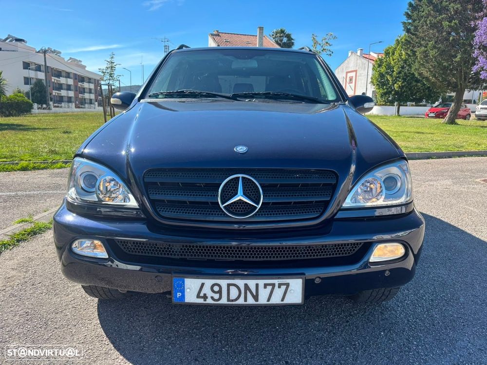 Mercedes-Benz ML 270 - 4