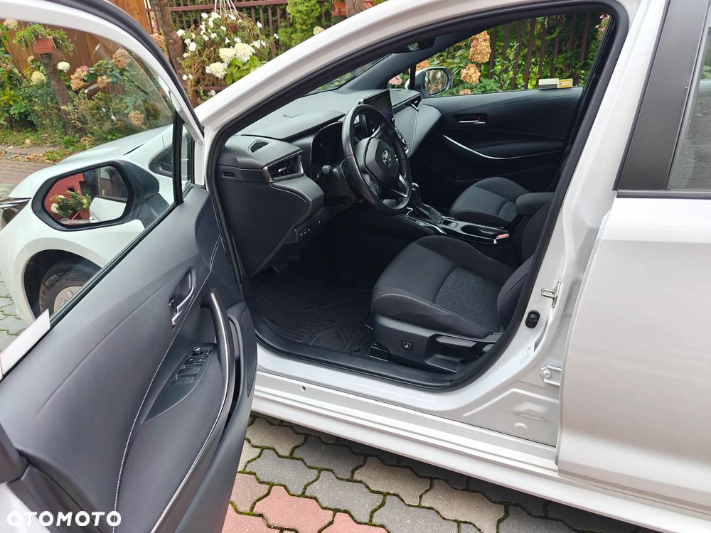 Toyota Corolla 1.8 Hybrid GPF Comfort - 19