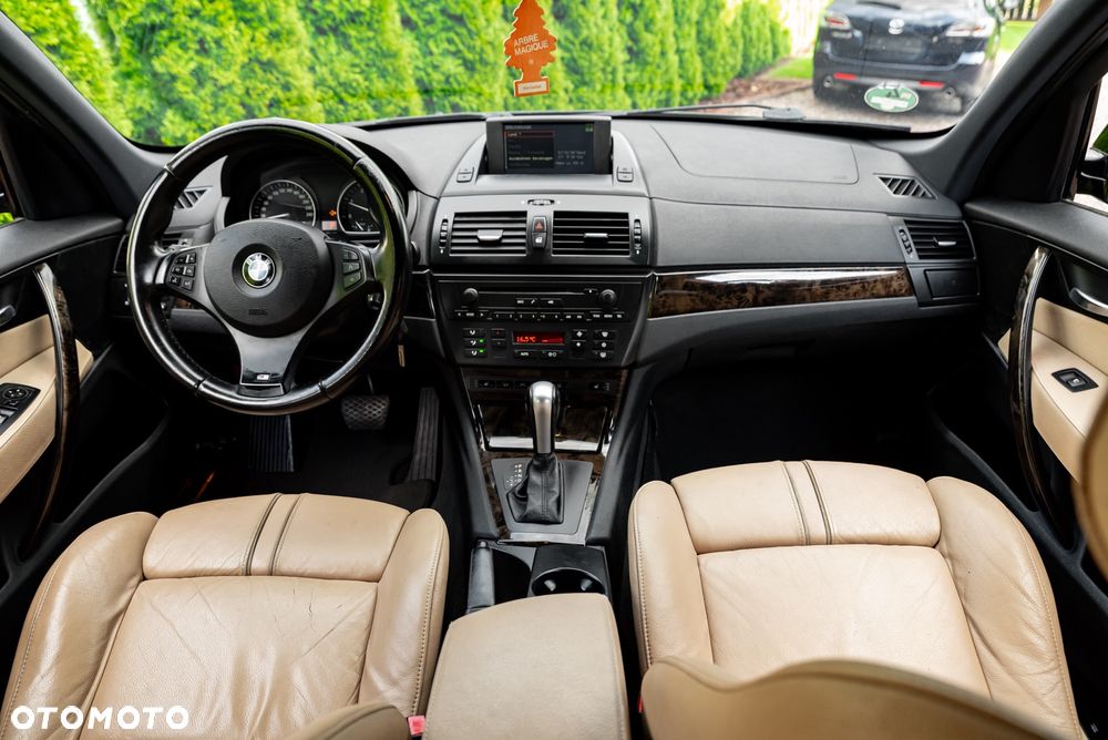 BMW X3 xDrive20d - 27