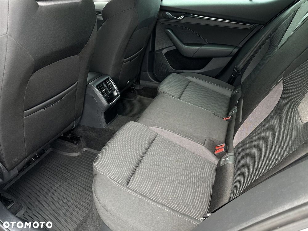 Skoda Octavia 1.5 TSI ACT Ambition - 13