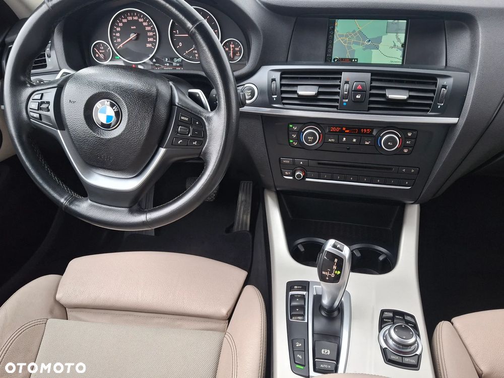 BMW X3 xDrive20d - 33