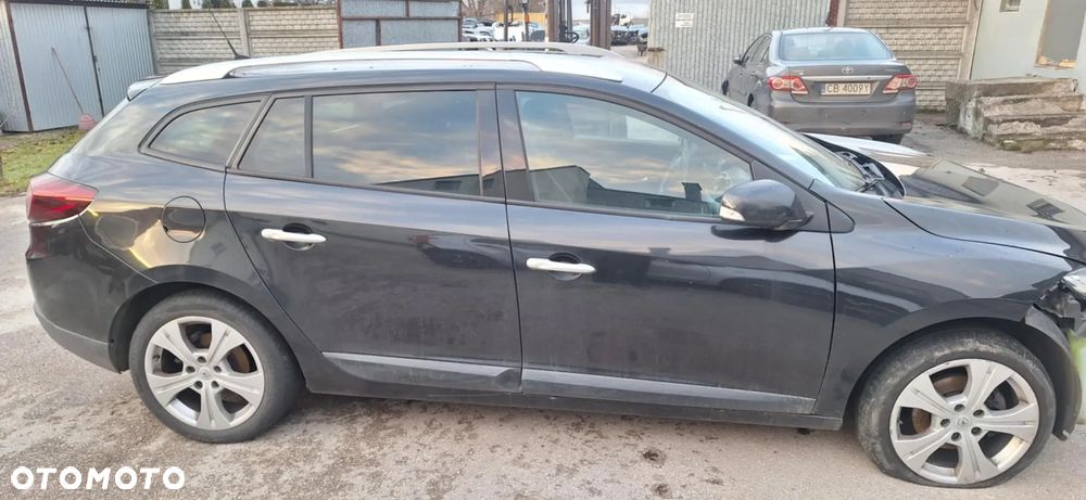 Renault MEGANE III NV676 błotnik prawy przód - 2