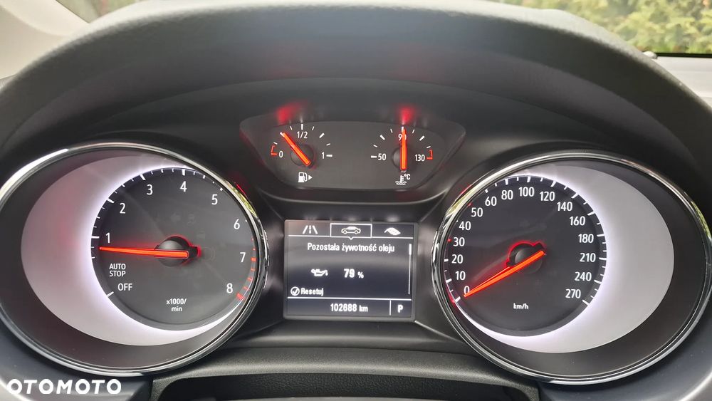 Opel Astra 1.4 T Dynamic S&S - 23