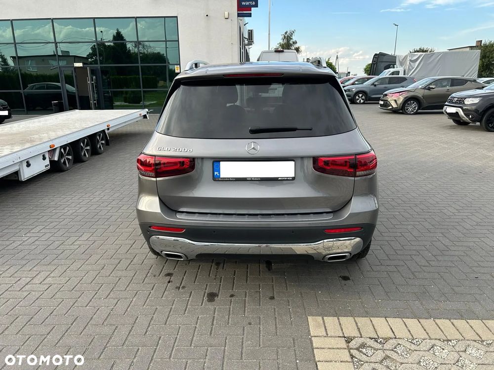 Mercedes-Benz GLB 200 d Progressive 8G-DCT - 5