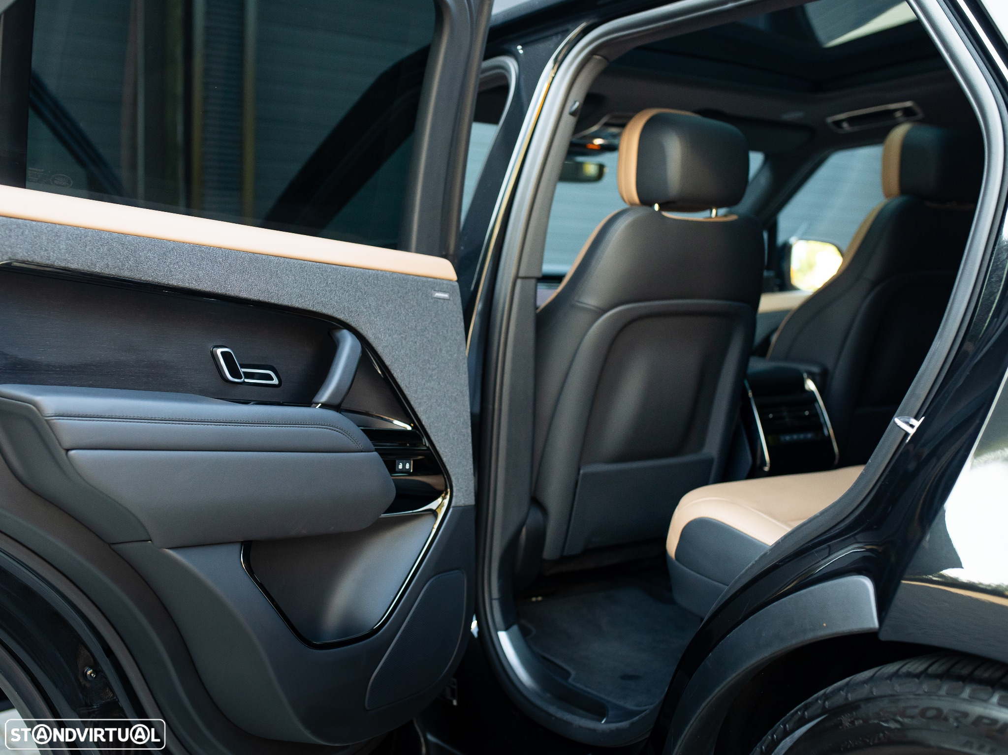 Land Rover Range Rover Sport D300 Dynamic SE - 51