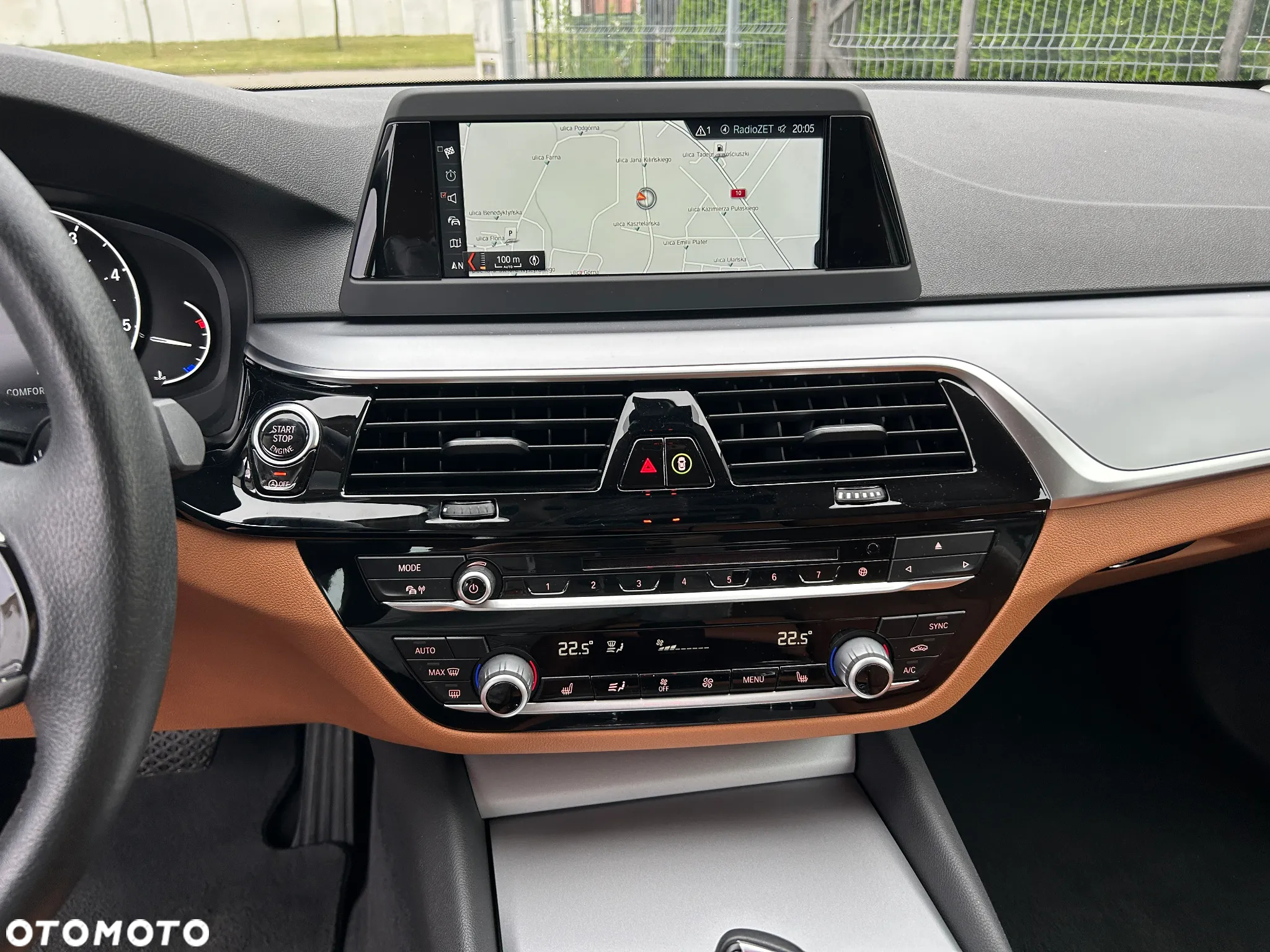 BMW Seria 5 520d - 23