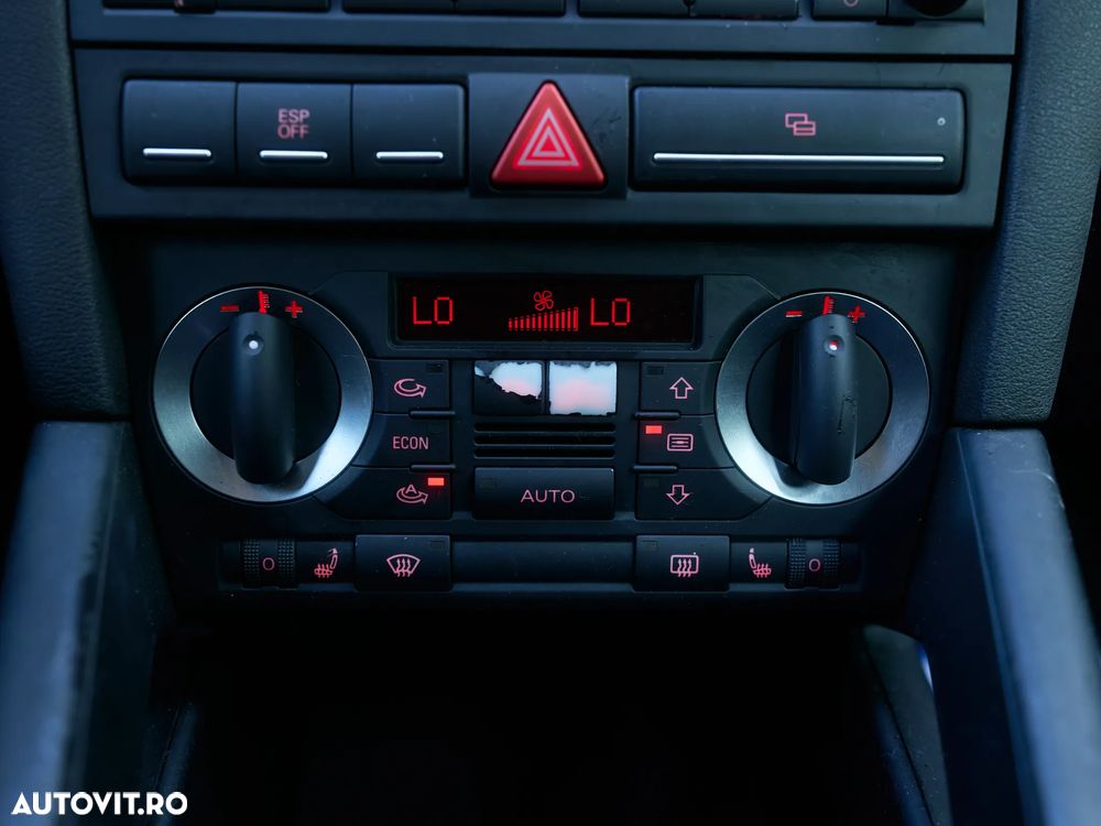 Audi A3 Sportback 2.0 TDI DPF (DSG) S tronic Attraction - 22