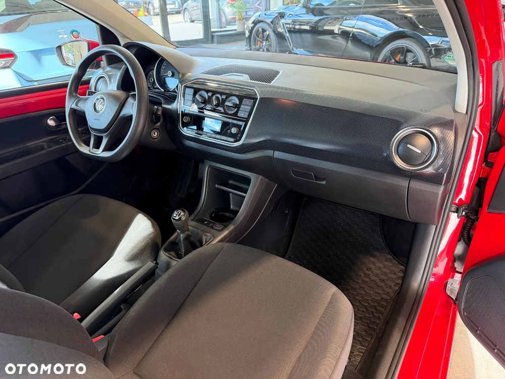 Volkswagen up! BlueMotion Technology colour fortana red - 15