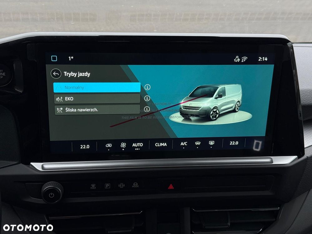 Volkswagen Caravelle 2.0 TDI L2 - 17