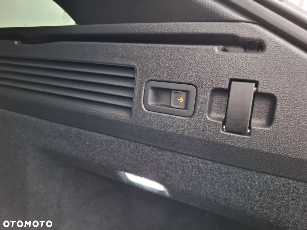 Volkswagen Arteon Shooting Brake 2.0 TDI SCR 4Motion DSG R-Line - 16