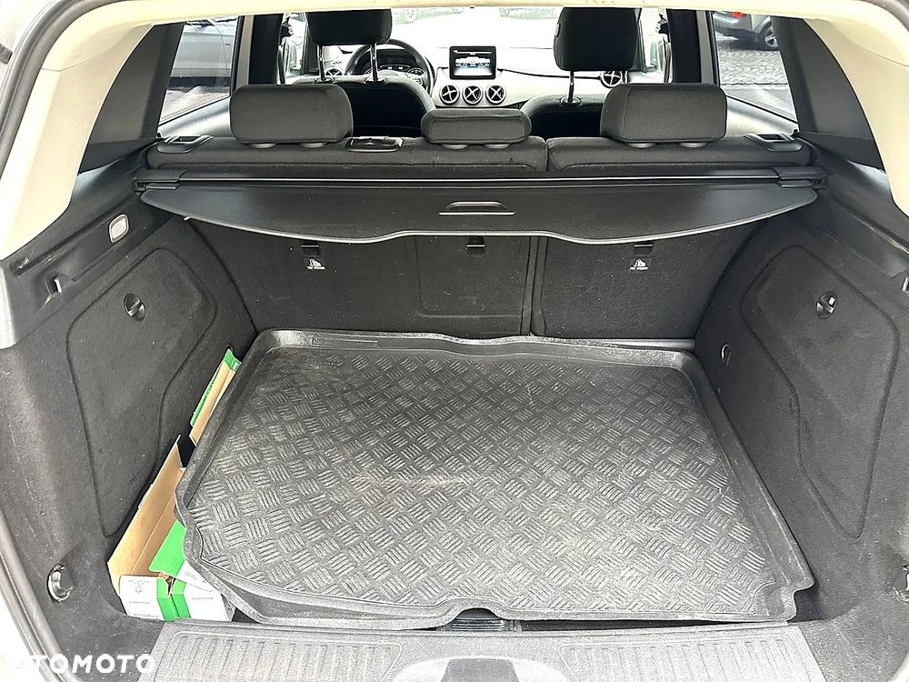 Mercedes-Benz Klasa B 180 (CDI) d 7G-DCT Style - 15