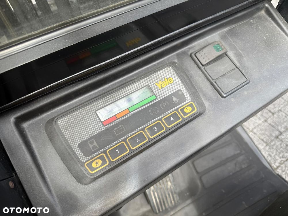 Yale ERP 30 ALF - 16