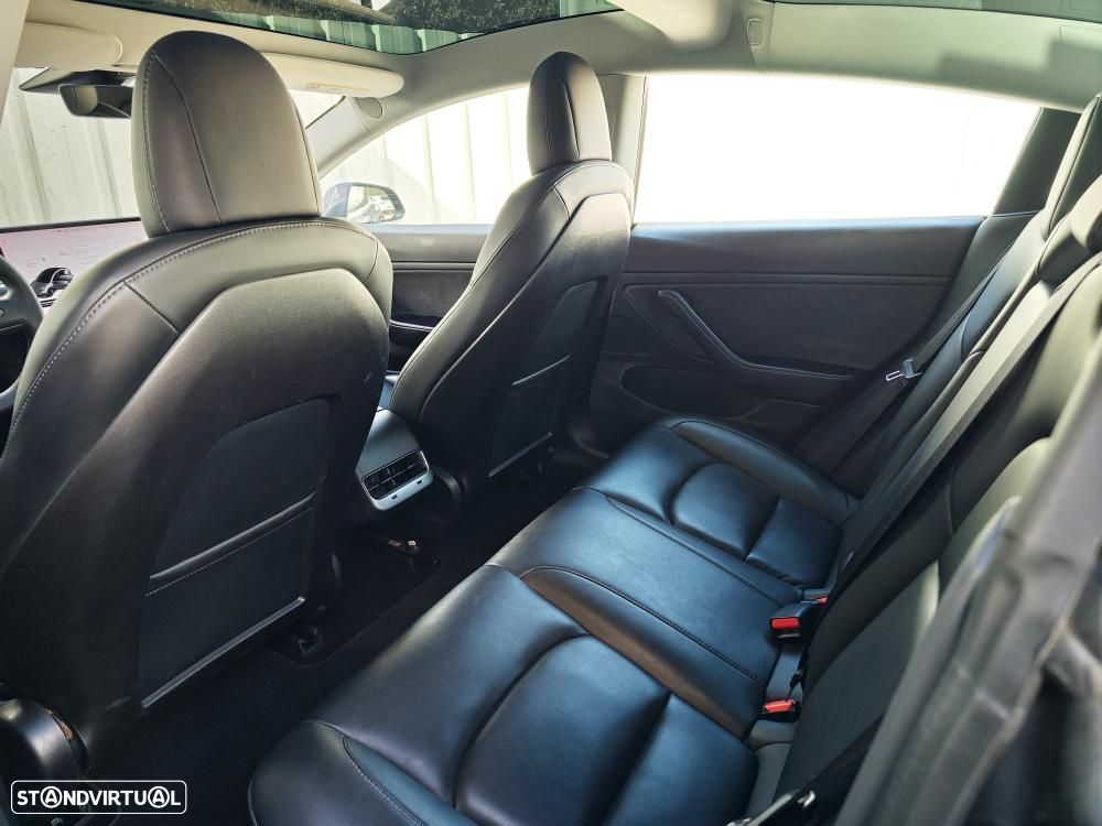 Tesla Model 3 Performance Dual Motor AWD - 13