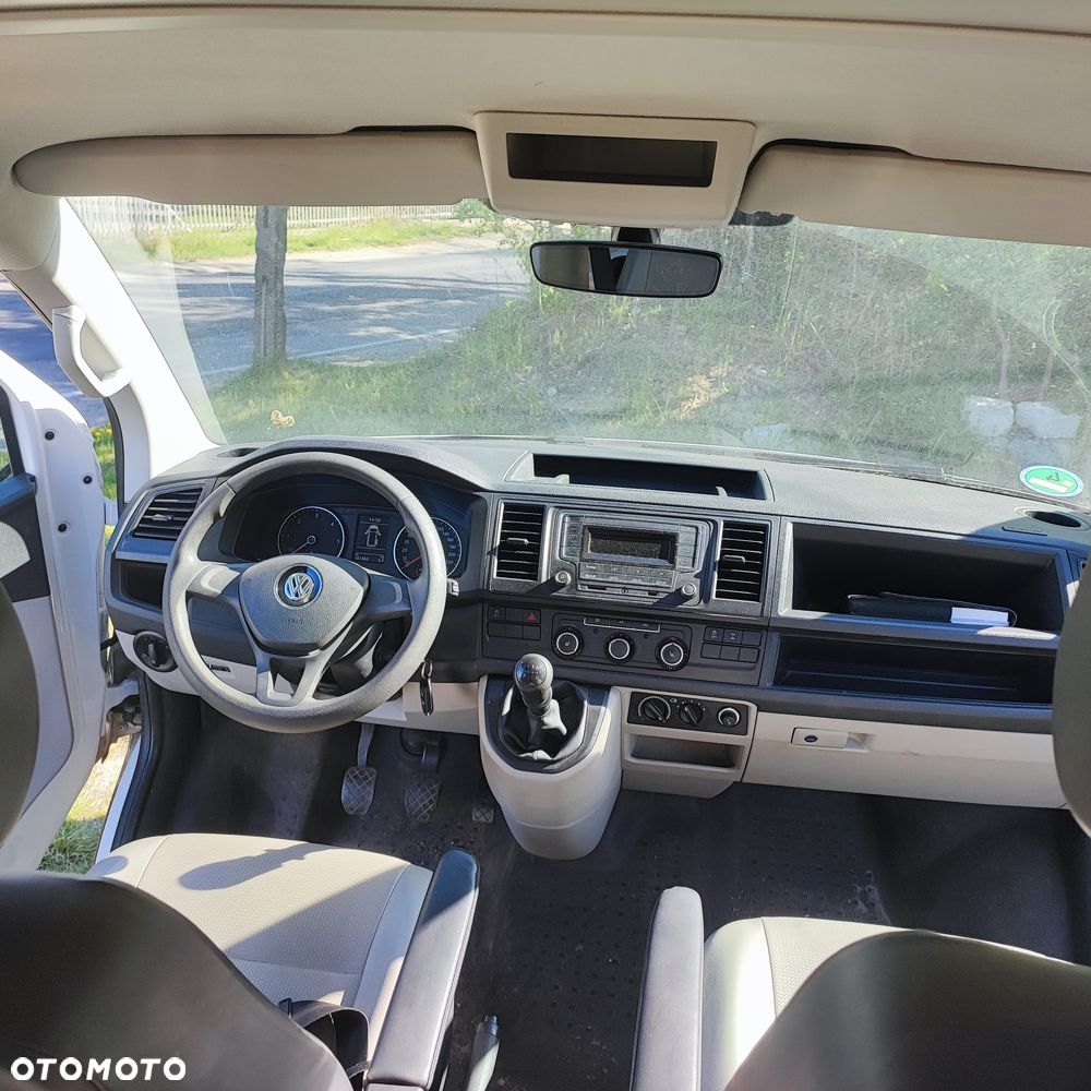 Volkswagen Transporter - 16