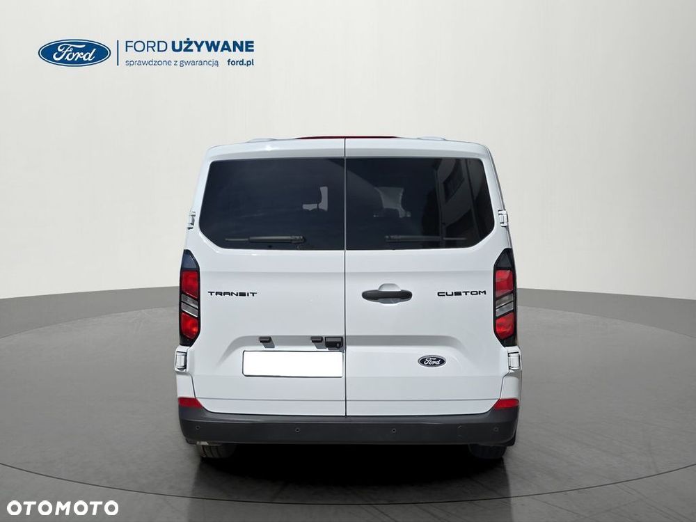 Ford Transit Custom - 10