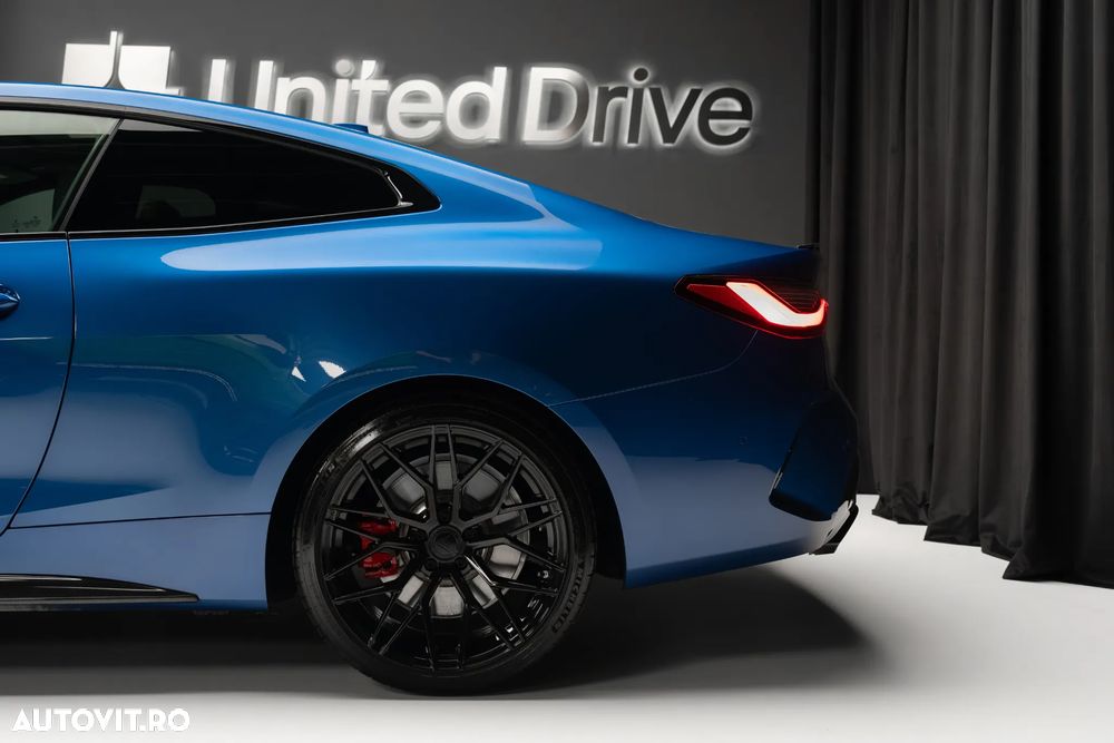 BMW M4 M440i xDrive AT MHEV - 9