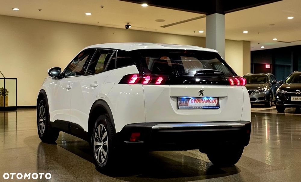 Peugeot 2008 1.2 PureTech Active Pack S&S - 23