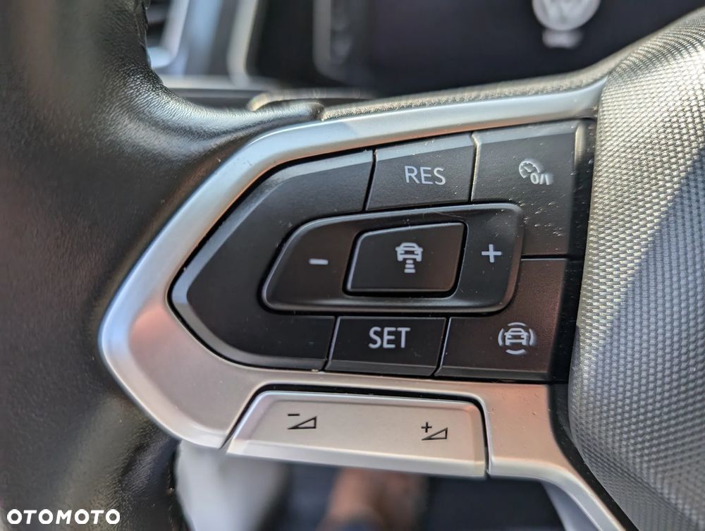 Volkswagen Tiguan 2.0 TSI 4Mot Elegance DSG - 11