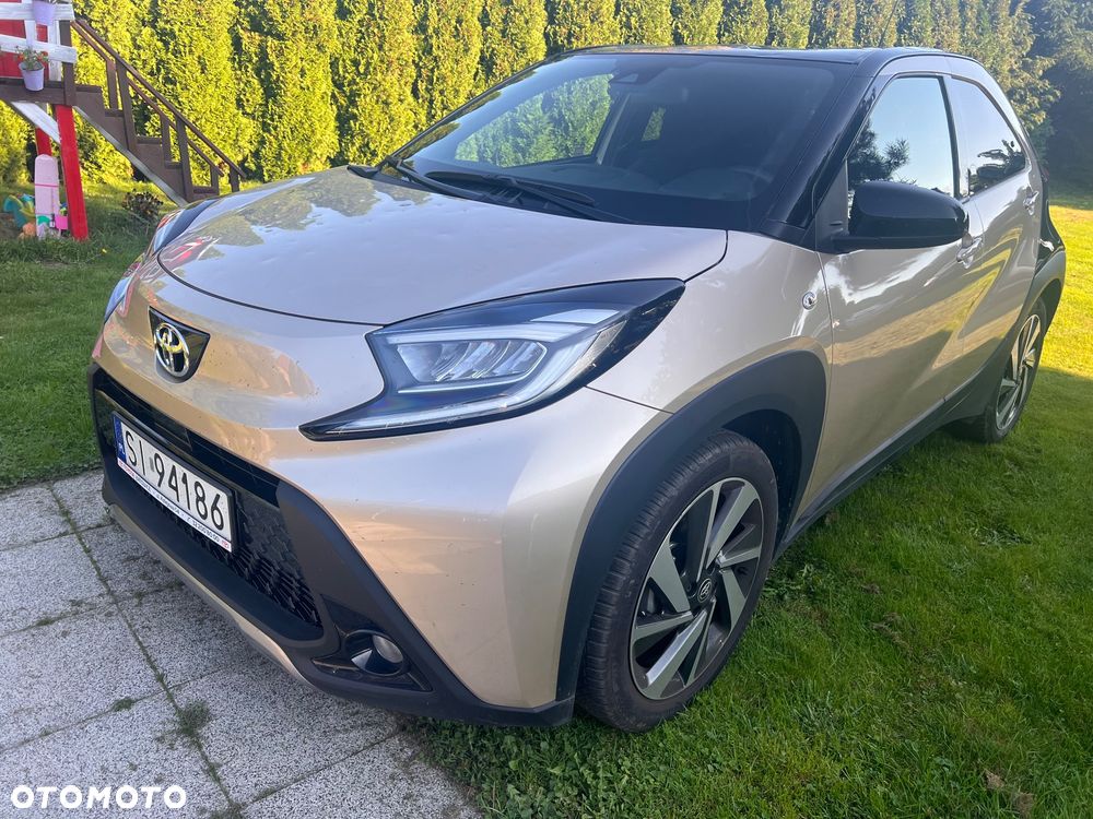 Toyota Aygo X 1.0 VVT-i JBL Edition - 1