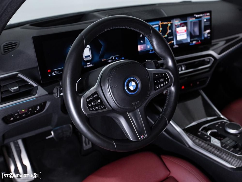BMW 320 e Pack Desportivo M Auto - 20