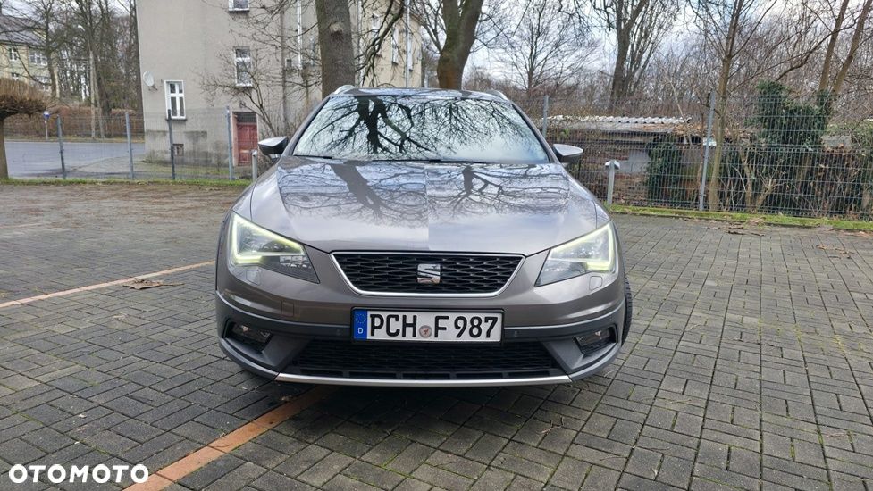 Seat Leon 2.0 TDI Start&Stop 4Drive XCELLENCE - 10
