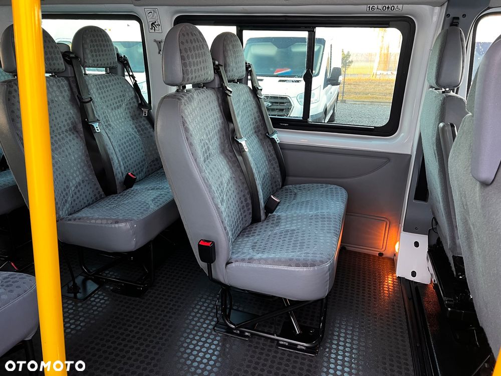 Ford Transit Autobus 17 osobowy - 24