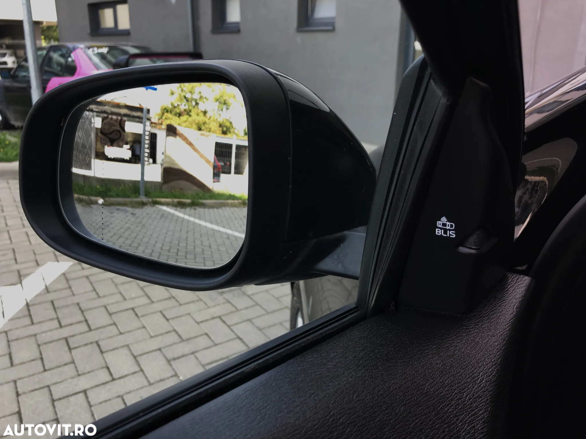 Volvo V40 Cross Country D2 Geartronic Summum - 16