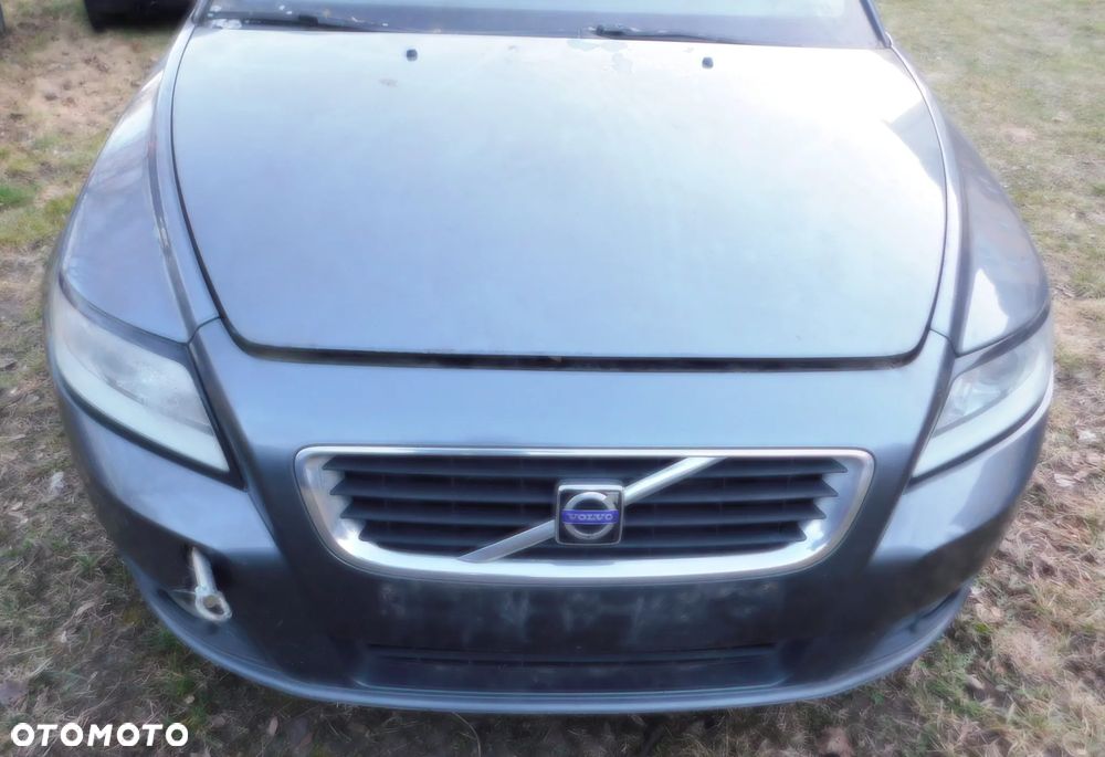 VOLVO V50 S40 LIFT 455-16 maska silnika - 1