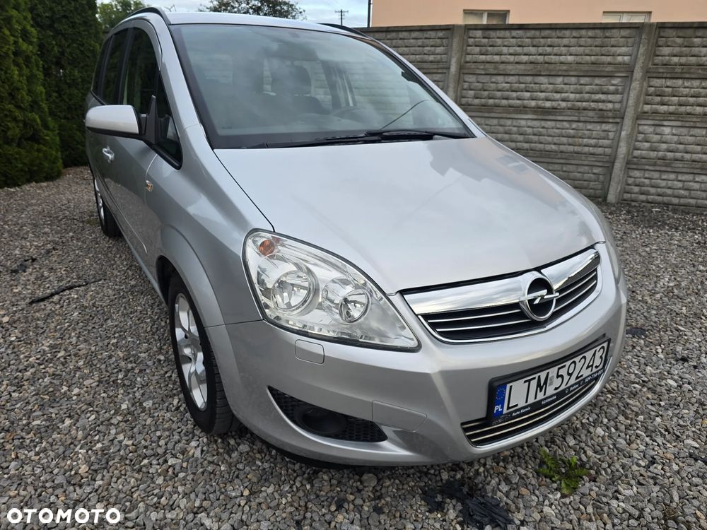 Opel Zafira 1.8 Cosmo