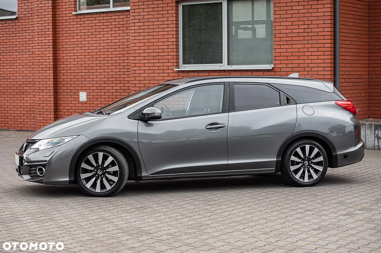 Honda Civic Tourer 1.8 i-VTEC Lifestyle - 12