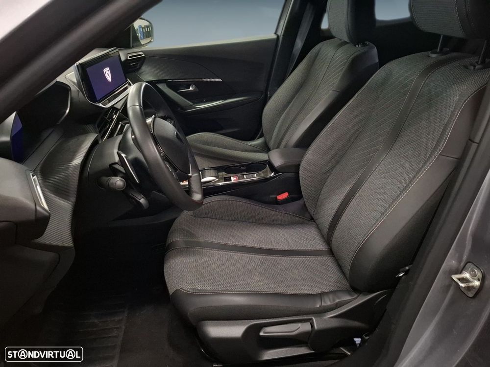 Peugeot 2008 1.2 Hybrid Allure e-DCS6 - 11