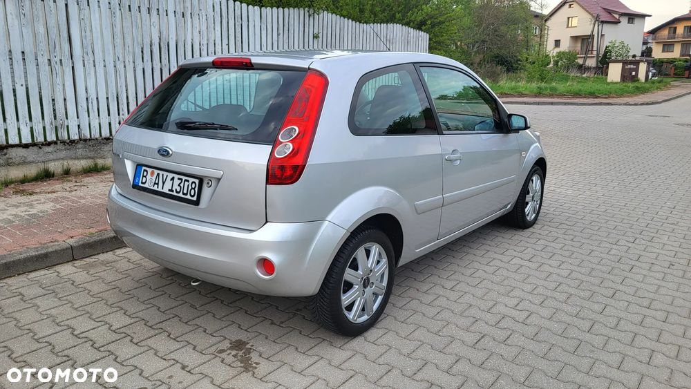 Ford Fiesta - 3