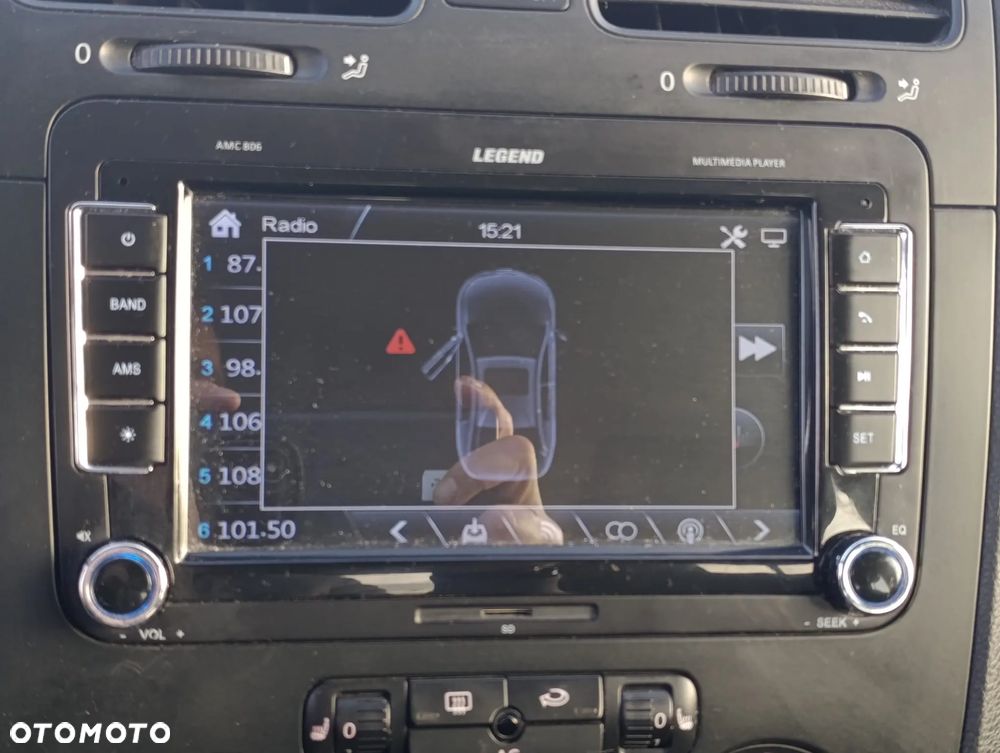 Volkswagen Golf 1.9 TDI DSG Comfortline - 16