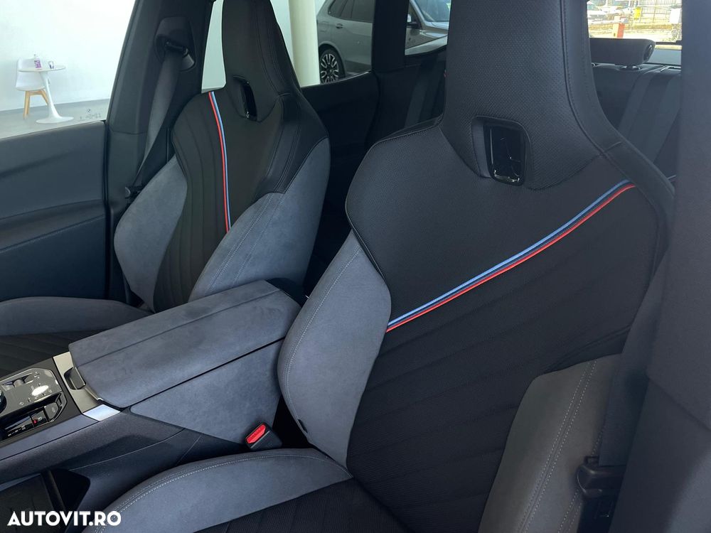 BMW iX xDrive45 - 12