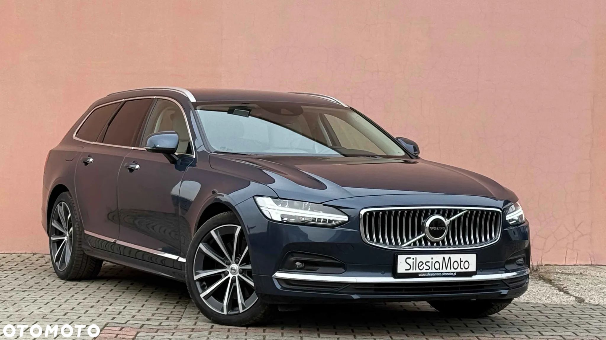 Volvo V90 - 1