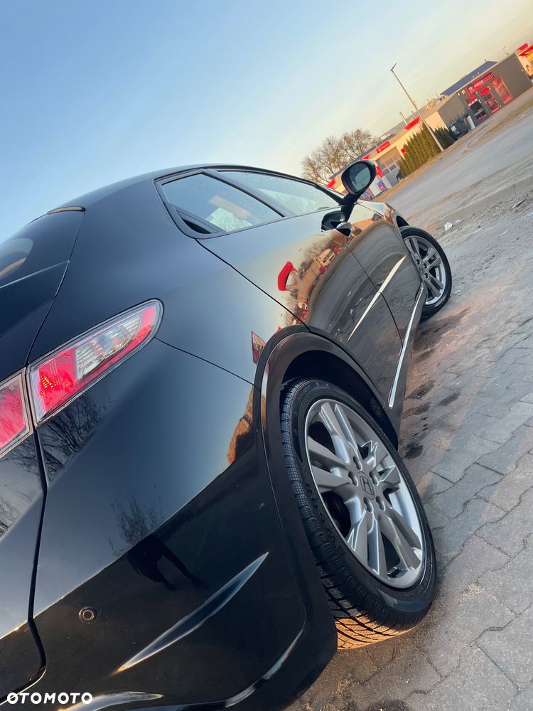 Honda Civic 1.8i-VTEC Executive - 8