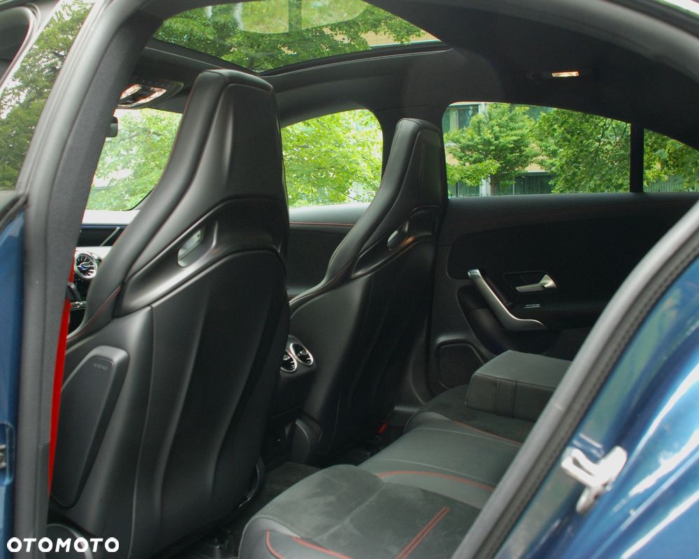 Mercedes-Benz CLA AMG 45 S 4-Matic+ 8G-DCT - 31