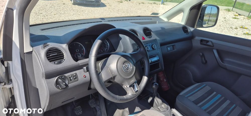Volkswagen Caddy Trendline BMT - 9