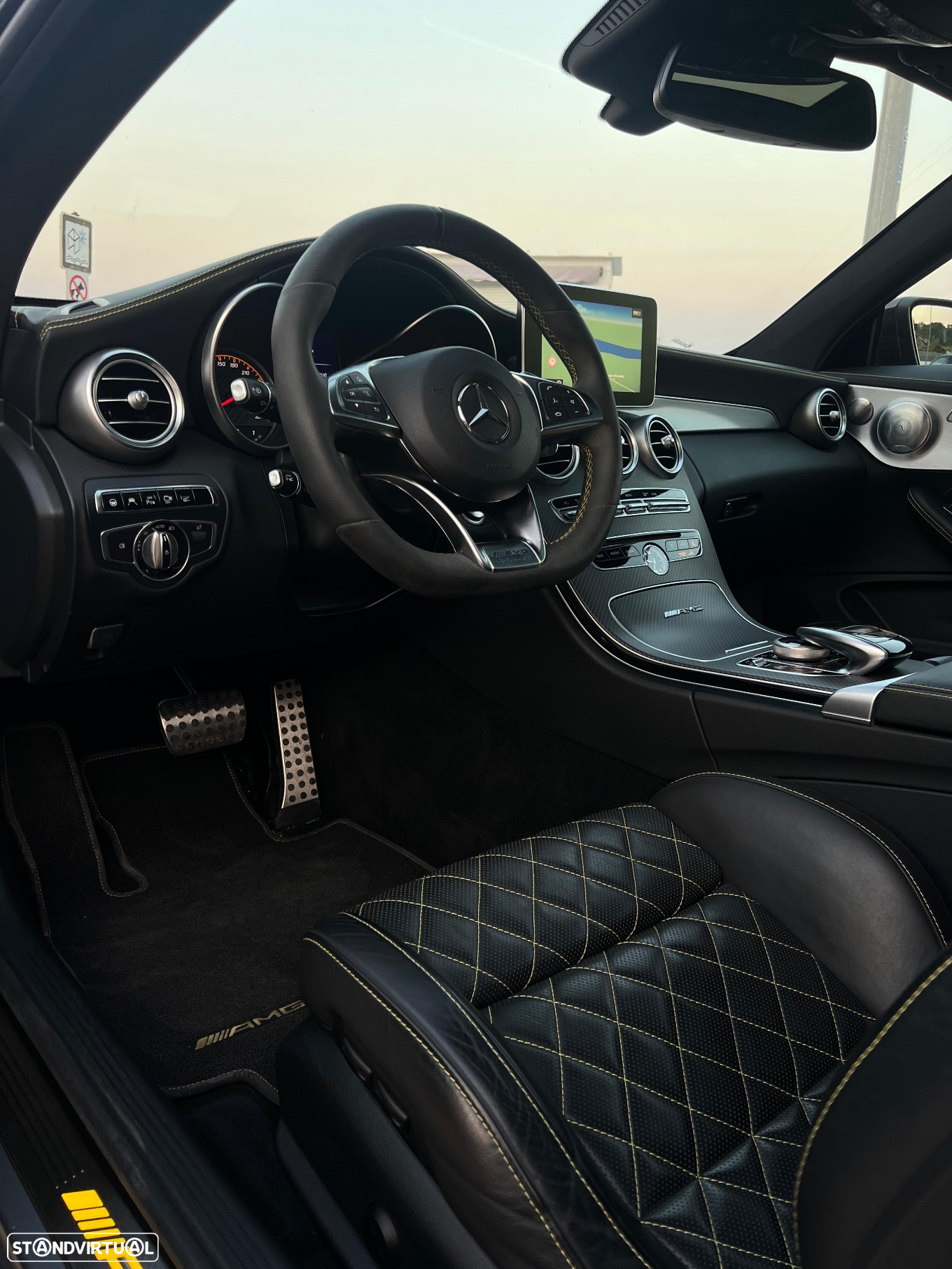 Mercedes-Benz C 63 AMG S - 51