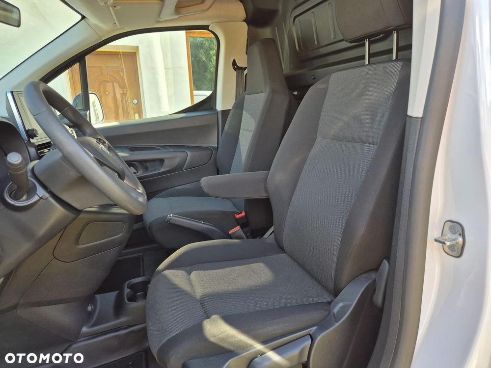 Opel Combo - 10