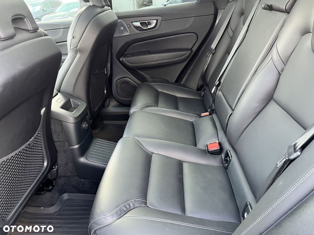 Volvo XC 60 - 26
