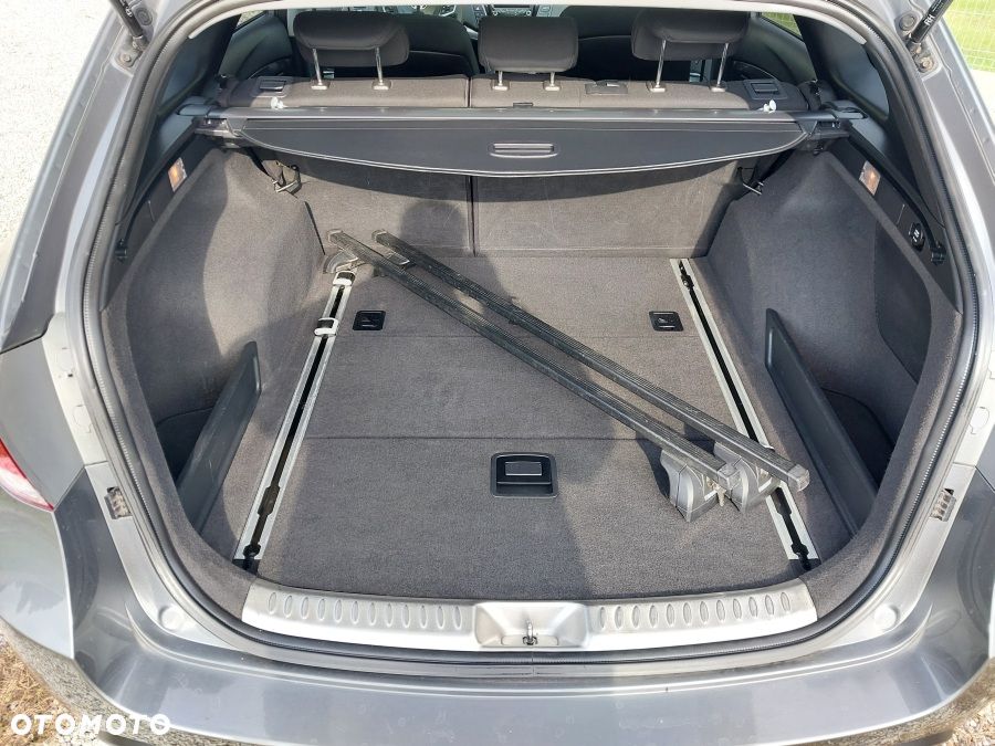 Hyundai i40 2.0 Premium - 34