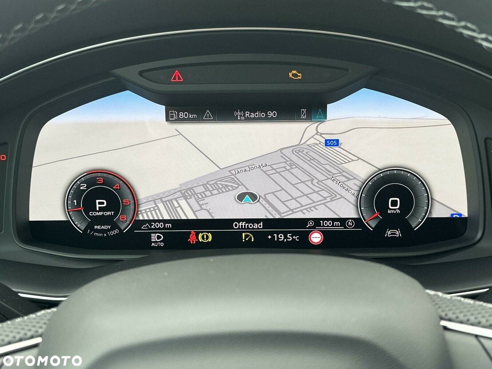 Audi Q8 - 30